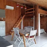 Du Mas Gibert A Entre Nimes Montpellier Et La 3 Etoiles * Saussines