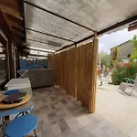 Du Mas Gibert A Entre Nimes Montpellier Et La 3 Etoiles Ferienhaus Saussines