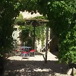 Du Mas Gibert A Entre Nimes Montpellier Et La 3 Etoiles
