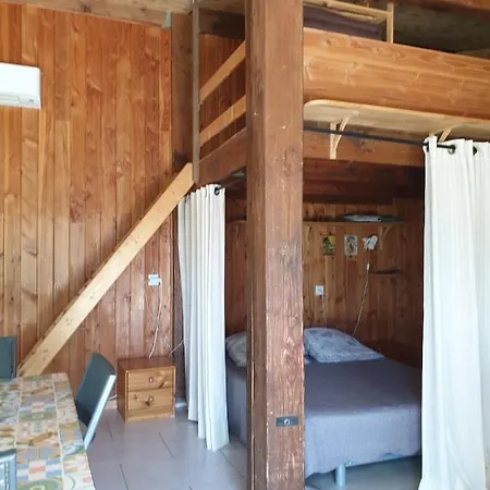 Du Mas Gibert A Entre Nimes Et Montpellier *