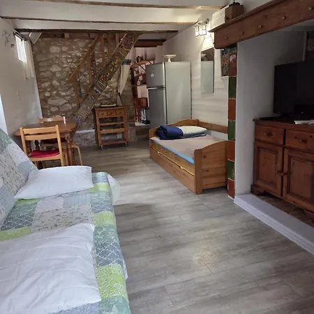 Du Mas Gibert A Entre Nimes Montpellier Et La 3 Etoiles Saussines