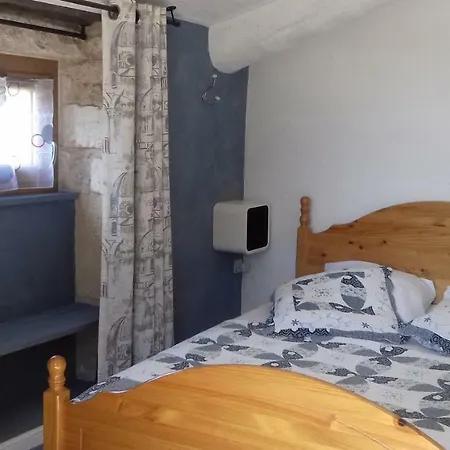 Du Mas Gibert à Entre Nimes Et Montpellier * Saussines