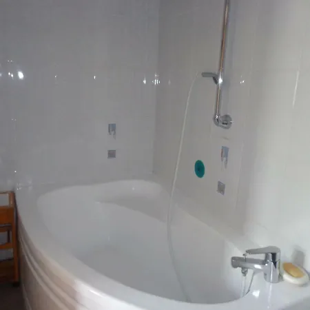 Du Mas Gibert A Entre Nimes Montpellier Et La 3 Etoiles Tatil Evi *
